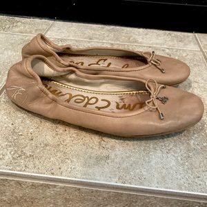 Beige Sam Edelman Flats Size: 9W